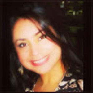 Meet your Posher, Paula andrea